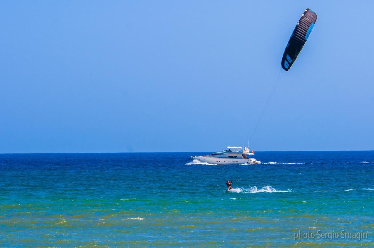 137 Minerva Apartamentos - Vista Al Mar - Piscina Y Playa - Cercano A Tren, Restaurantes Y Tiendas เบนัลมาเดนา ภายนอก รูปภาพ