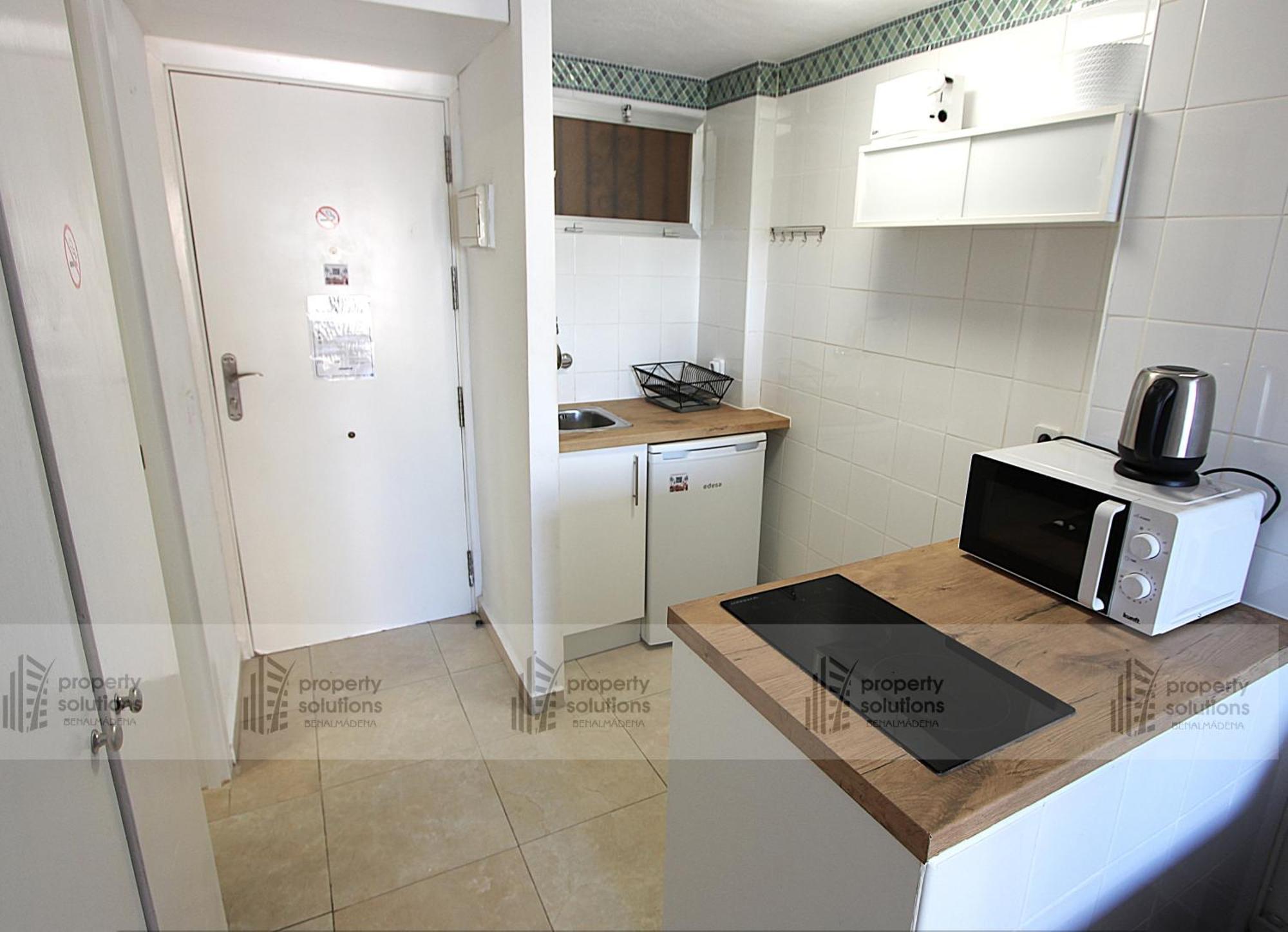 137 Minerva Apartamentos - Vista Al Mar - Piscina Y Playa - Cercano A Tren, Restaurantes Y Tiendas เบนัลมาเดนา ภายนอก รูปภาพ